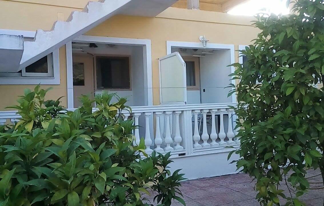 Petros Studios Ваті Екстер'єр фото